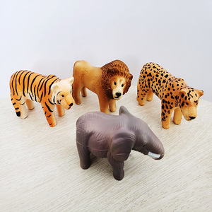 Figurine en mousse PU réaliste d'animal de la forêt, petite, haute densité, à rebond lent, ornement de bureau, parfumée, unisexe, pour garçons et filles - Product Image 2