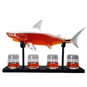 Ensemble de <span class=keywords><strong>carafe</strong></span> à <span class=keywords><strong>whisky</strong></span> en bois de forme créative de 1000 ml avec 4 verres à spiritueux, grande capacité, cadeau de Noël pour la maison ou le bar - Product Image 5