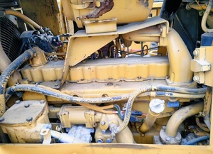 Bulldozers Caterpillar Cat D6G2 d'occasion, 22 tonnes, bulldozers d'occasion, Caterpillar Cummins, certifié CE, hydraulique Liyuan - Product Image 4