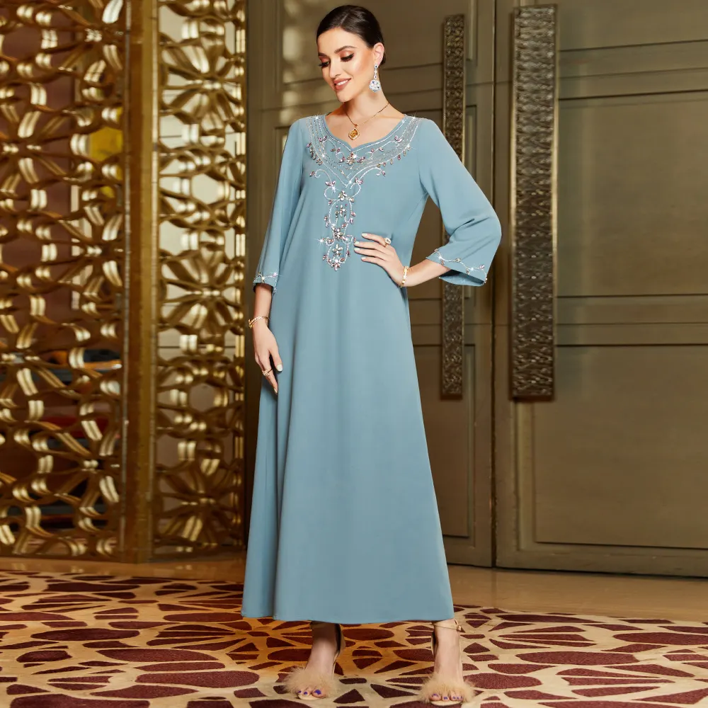 Wholesale Dubai Solid Color Beadwork Simple Modest Islamic Clothing Abaya Muslim Dresses For Women Abaya Dubai Evening Dress
