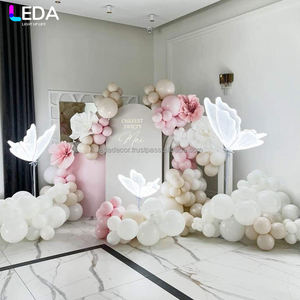 LEDA Décorations de scène de mariage Ailes mobiles Papillon à LED Papillon à LED - Product Image 1