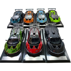 Modellino Auto in Resina CE Essenza SCV12 Scala 1:18 per Collezione - Product Image 6
