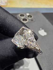 แหวนเพชรทรงรัศมีเพาะเลี้ยงในห้องปฏิบัติการ รับรองโดย IGI คลาสสิก ตัวเรือนแพลตตินั่ม สำหรับผู้หญิง เครื่องประดับชั้นดี ดีไซน์วงแหวนหรูหรา ระยิบระยับ เหมาะสำหรับงานปาร์ตี้ - Product Image 4