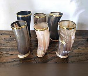 Grandes tasses à boire artisanales en corne de buffle, forme naturelle, polies, rustiques, décoratives, durables, écologiques, style nordique médiéval - Product Image 1