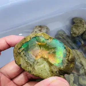 Piedras de Cristal de Ópalo Arcoíris Naturales al por Mayor, de Alta Calidad, Cristal Etíope Pulido Reiki, para Regalos y Decoración - Product Image 1