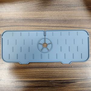 Tapis de robinet en silicone pour cuisine, salle de bain, évier, tapis de séchage, comptoir de cuisine et de salle de bain - Product Image 5