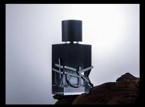 Perfume Ecológico para Hombre de 100 ml, Marca Privada, Botella Negra Degradada, Fragancia Amaderada de Larga Duración, Spray, Logotipo Personalizado OEM - Product Image 4