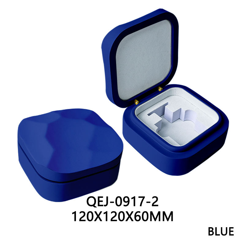 สีน้ำเงิน