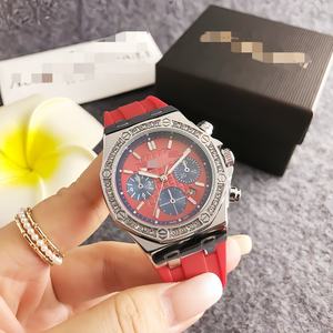 ساعة كوارتز A-P، بعرض حزام 22 مم وقطر علبة 38 مم، تتميز بشاشة عرض تناظرية وشعار العلامة التجارية - Product Image 3