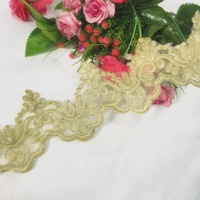 Vente en gros de dentelle en organza brodée de sequins floraux, garniture décorative en maille dorée et argentée, applique pour robe de mariée, vêtements, chaussures, sacs
