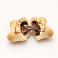 Biscuits au lait croustillants fourrés au chocolat en forme de petit ours mignon, collation pour enfants, vente en gros, OEM, marque privée, carton de 5 kg