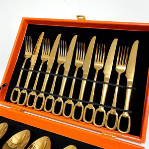 Thiết Kế Đồ Ăn Bộ 24-Peces Dao Dforks Và Thìa Bộ Với Biểu Tượng Tùy Chỉnh Bạc Và Màu Sắc Vàng - Product Image 5