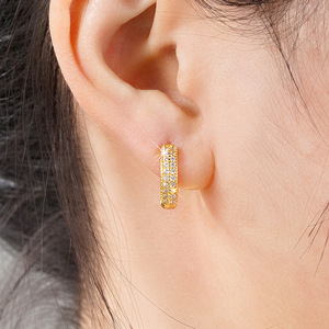Orecchini Semplici e Piccoli per Donna, Accessori Moda per Uso Quotidiano - Product Image 5