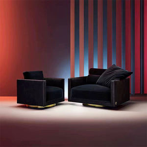 Sofá de Salón Curvo de Estilo Italiano de Lujo, Tapizado en Tela, para una Familia de Tres Personas, con Acabado en Cuero Mate - Product Image 4