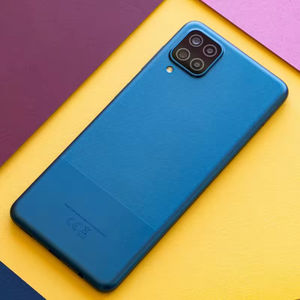 Smartphone Samsung <span class=keywords><strong>Galaxy</strong></span> A12 Usato Sbloccato 5G, Batteria Grande da 5000mAh, Quad Camera, Nessun Graffio - Product Image 4