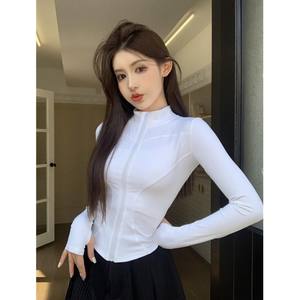 Vente en gros de manteau de gymnastique adapté à la peau veste de sport pour femmes veste de yoga coupe-vent à séchage rapide - Product Image 3