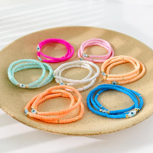 Bracelet ajustable en perles d'argile bohèmes faites à la main avec breloque œil de diable en coquillage pour homme, marque Quake - Product Image 6