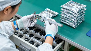 עמיד למים dustproof 4 x4 סיליקון לחצן הוביל אורות pvc epdm nbr מוליך פחמן עובש תעשייתי עבור גומי תעשייתי - Product Image 5