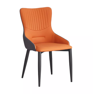 Chaise de salle à manger moderne en faux cuir de luxe durable et léger de haute qualité au design nordique - Product Image 1