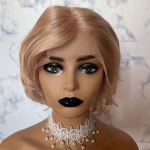 วิกผมสีบลอนด์แอช<span class=keywords><strong>ของ</strong></span><span class=keywords><strong>ผู้หญิง</strong></span>แบบไม่มีกาวสำหรับตัดเป็นวิกผมหยิกสั้นด้านหน้าใสใส่สบาย<span class=keywords><strong>ผม</strong></span>เด็ก<span class=keywords><strong>ผม</strong></span>มนุษย์ - Product Image 4