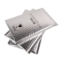 Taille personnalisée feuille métallique bulle Mailer étanche antichoc auto-scellant thermique sacs rembourrés pour l'expédition
