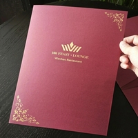 Carpeta de Presentación de Menú de Restaurante Personalizada con Estampado en Lámina Dorada, Color Rojo Vino, Tamaño A4, con Bolsillos, Impresión OEM, Marca Oufei, Fujian