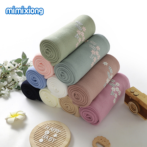 Mimixiong OEKO Tex algodón suave Swaddle tejido bordado flor recién nacido bebé mantas de punto - Product Image 2