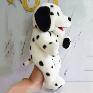 Marioneta de mano de Dálmata personalizable, marioneta de peluche de Dálmata, juguete de peluche de perro manchado, peluche de perro Dálmata - Product Image 2