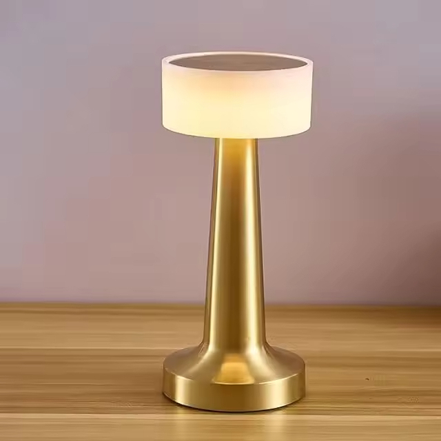 Rechargeable Cordless Led Table Night Light Mini Gold 3 Brightness Levels Restaurant Touch Table Lamp for Hotel