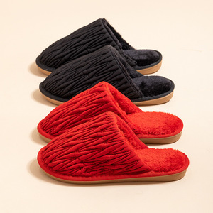 Pantofole pieghettate in cotone per le donne nuove pantofole da uomo autunno/inverno invernali impermeabili foderate di pelliccia - Product Image 4