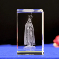 OEM/ODM Cube de cristal clair fait main gravé au laser 3D personnalisé avec option de logo personnalisé