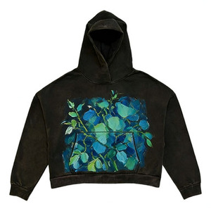 Sweat-shirt à capuche court vintage noir avec motif floral artistique de roses en huile, imprimé floral <span class=keywords><strong>rose</strong></span> et blanc - Product Image 2
