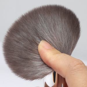 Ensemble de pinceaux de maquillage professionnels, <span class=keywords><strong>Transparent</strong></span>, 9 visages, poignée en cristal, paillettes synthétiques transparentes, luxe Vegan Bling - Product Image 3