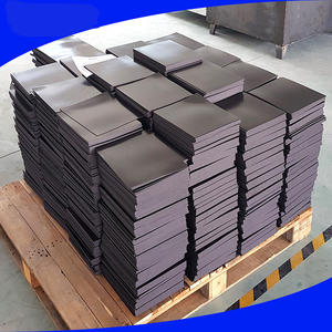 Vente en gros de polyrésine collant <span class=keywords><strong>magnétique</strong></span> 1000 ensembles de matériel d'aimant de réfrigérateur brut de forme carrée personnalisé 50*50mm feuilles vierges - Product Image 2