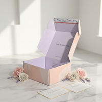 Boîte d'expédition de luxe personnalisée en carton ondulé durable à faible MOQ avec doublure en mousse, impression de logo couleur personnalisée pour produits électroniques