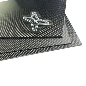 แผ่นคาร์บอนไฟเบอร์หนา 2 มม. จากโรงงาน Ant Carbon Direct ขนาดสั่งทำได้ สำหรับวัสดุก่อสร้าง ทนอุณหภูมิการใช้งาน 220 องศาเซลเซียส - Product Image 1