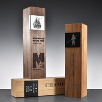Trophée de récompense en verre personnalisé avec base en bois Trophée de cristal