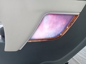 Nouvelle console tactile de luxe confortable avec ventilation électrique à huit directions, chauffage et couvercle d'accoudoir central, couleur personnalisable, pour dossier de siège auto - Product Image 5