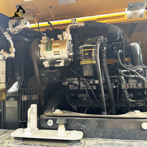 Excavatrice sur chenilles hydraulique robuste de 6000 kg, Komatsu PC60 d'occasion, pour chantier de construction - Product Image 4