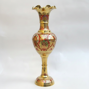 Vase à fleurs en laiton prix de gros fabriqué en inde Vase à fleurs en laiton fabriqué à la main pour les décorations pour la maison Design classique Vintage - Product Image 1