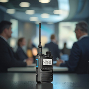 Long Range 16/22 Channels Radio Wiederauf lad bares Walkie Talkie mit 3000mAh Li-Ion Akku - Product Image 2