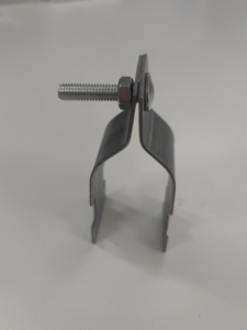 3-1/2 inch Kích thước ống <span class=keywords><strong>unistrut</strong></span> kẹp ống dẫn C kênh strut kẹp mạ kẽm tấm Ống kẹp từ nhà máy - Product Image 3