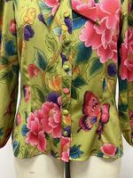 Kemeja Kasual Vintage Wanita Musim Gugur Warna Hijau Zaitun Motif Bunga Peony Besar dengan Dasi Kupu-kupu, Lengan Panjang, Kancing Satu Baris