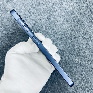 Teléfono Usado Samsung Galaxy A35 5G, 128 GB, 6 GB de RAM, 5000 mAh, Pantalla de 6.6 Pulgadas, Buen Estado - Product Image 4