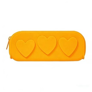 Étui à crayons en silicone en forme de cœur, étui à crayons imperméable pour les enfants à l'école, sac à crayons portable avec fermeture éclair - Product Image 1