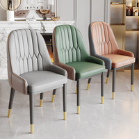 Maßgefertigter Esszimmerstuhl mit Einfacher Rückenlehne, Metallrahmen und Lederpolsterung für Wohnmöbel - Modernes Schlichtheit-Design für Restaurant und Hotel