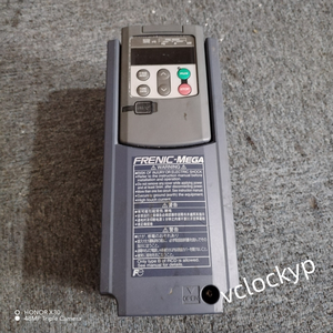 1 pièce d'occasion FUJI Governor FRN0.4G1S-4C 380V 0.4KW - Product Image 1
