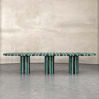Table à manger ovale en marbre rayé DH avec incrustation, placage de pierre linéaire, base à trois colonnes cylindriques, mobilier de salle à manger design moderne