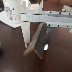 Acero Angular Igual Serie Q195 Q420 Galvanizado para Aplicaciones de Estanterías, Servicio de Corte Disponible - Product Image 2