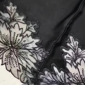 ชุดอาบายะห์งานปักมือแบบเรียบหรูสำหรับงานเลี้ยง ผ้าระบายอากาศ แต่งด้วยงานปักหินด้านล่าง สไตล์ดูไบ แบบดั้งเดิม - Product Image 1